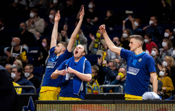 偏向于中长 偏向于中长