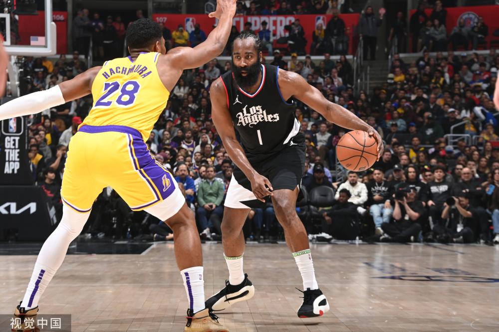 贯的比赛中 贯的比赛中