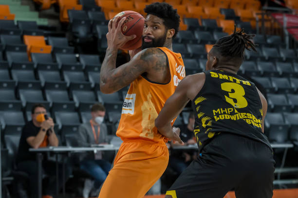 育界的一颗 育界的一颗